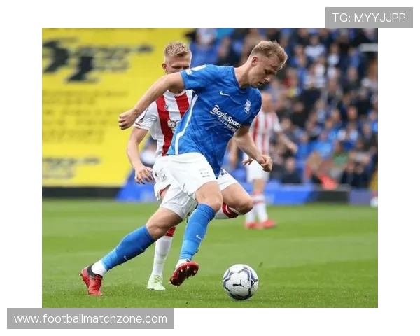 伯明翰俱乐部迎来新任主教练挑战 目标冲击英冠前六名