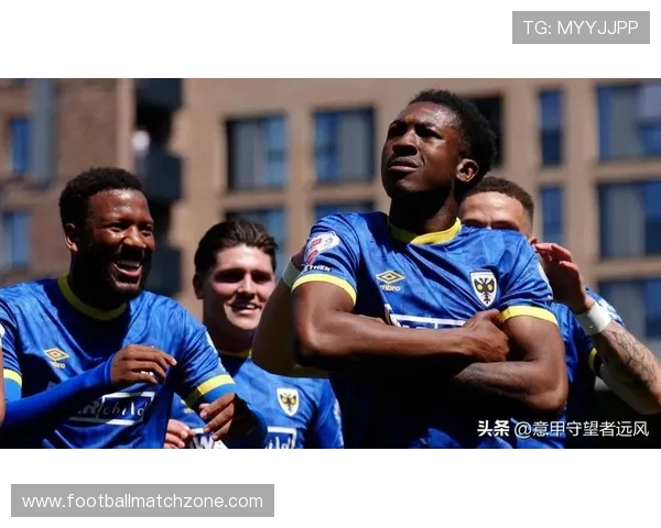 温布尔登俱乐部最新动态：全新草地赛季安排与球员参赛名单公布